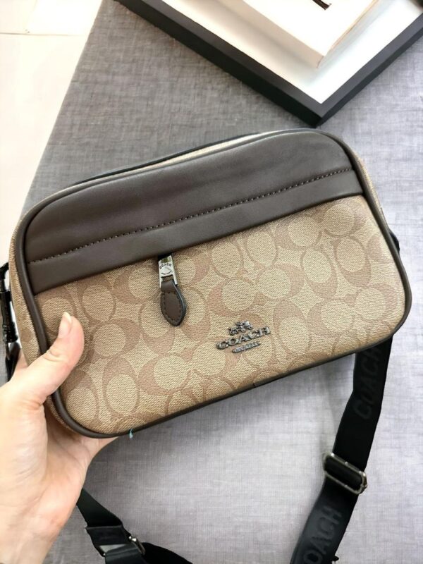 COACH GRAHAM CROSSBODY BAG. - Image 4