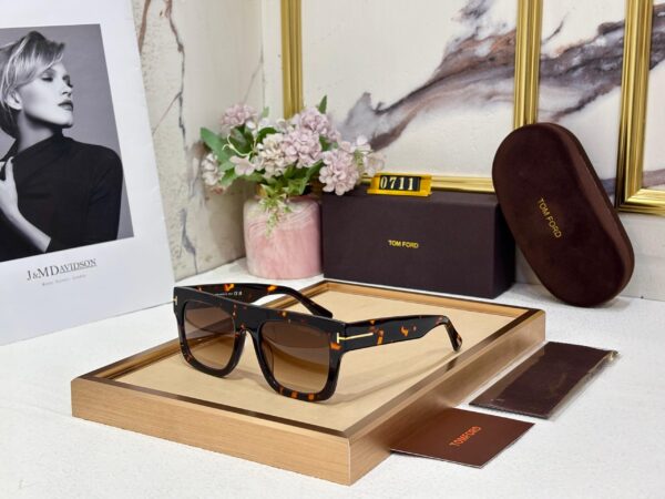 TOM FORD MEN'S WAYFARER. - Image 3