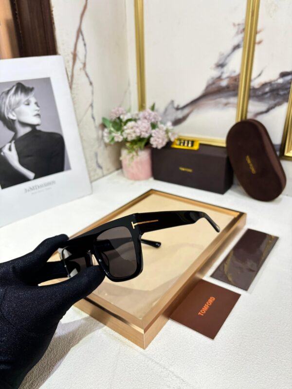 TOM FORD MEN'S WAYFARER. - Image 8