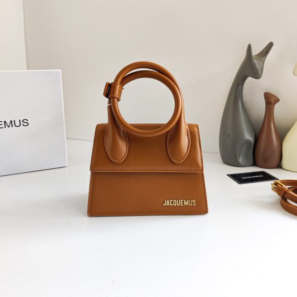 Jacquemus 💫 - Le Chiquito - Image 4