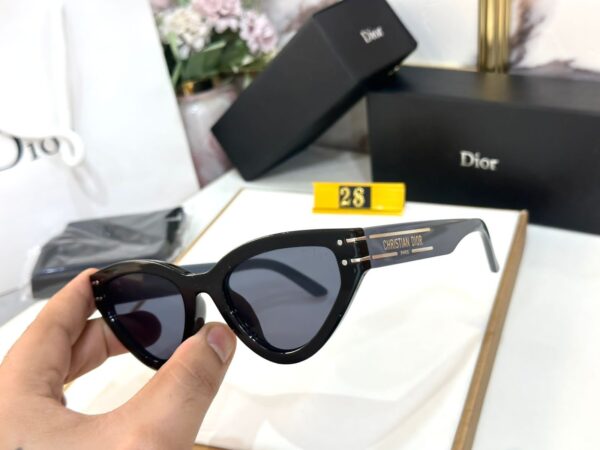 Dior - Image 4