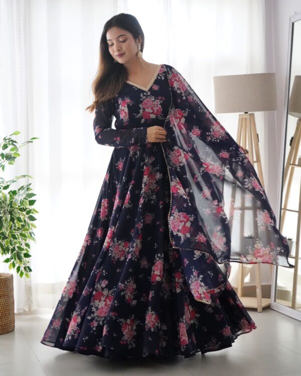 Soft Georgette Anarkali Fully Flair Gown Duppta Set Ready To Wear Fully Sttiched - Image 4
