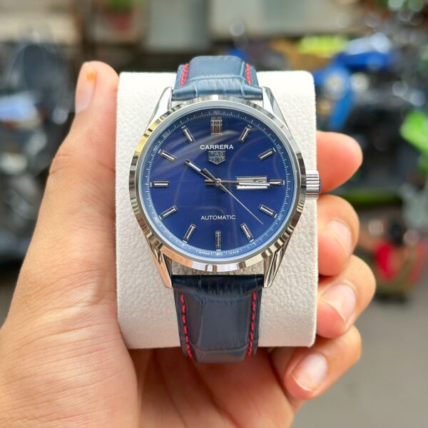 TAG Heuer's impeccably crafted, luxury watches for men is the perfect reflection of their signature timepieces. - Image 4