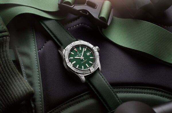 BREITLING AVENGER Watch - Image 3