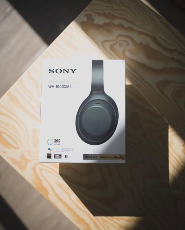 SONY EXTRA BASS HEADPHONES. - Image 3