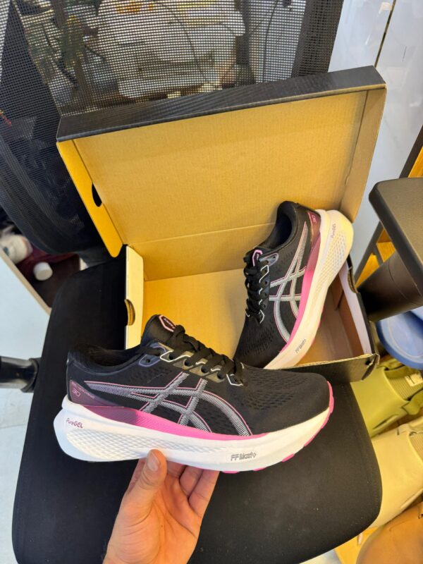 ASICS GEL KAYANO 30 FOR GIRLS.