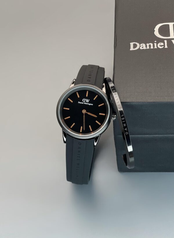 Daniel Wellington Watch For Women. - Image 4