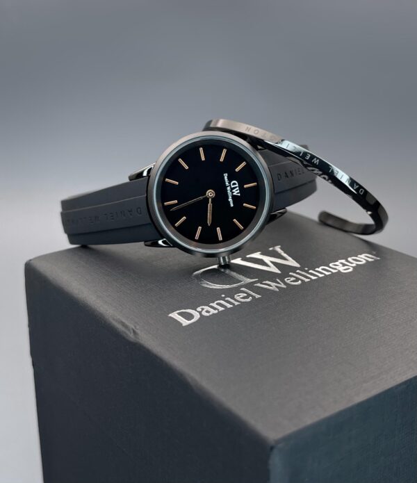 Daniel Wellington Watch For Women.