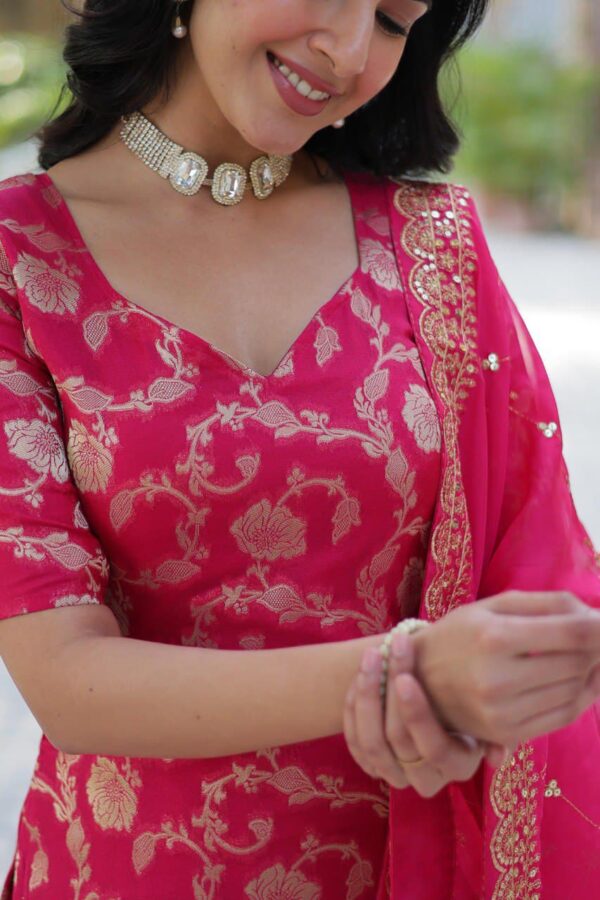 Ready made Viscose Georgette Jacquard Kurti, Sharara with Lace Border Work Dupatta. - Image 8