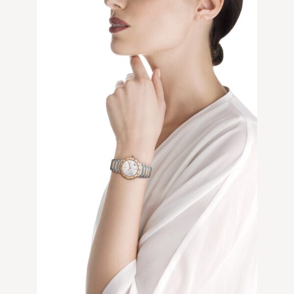 BVLGARI Foremblematic circular signature For Women. - Image 4