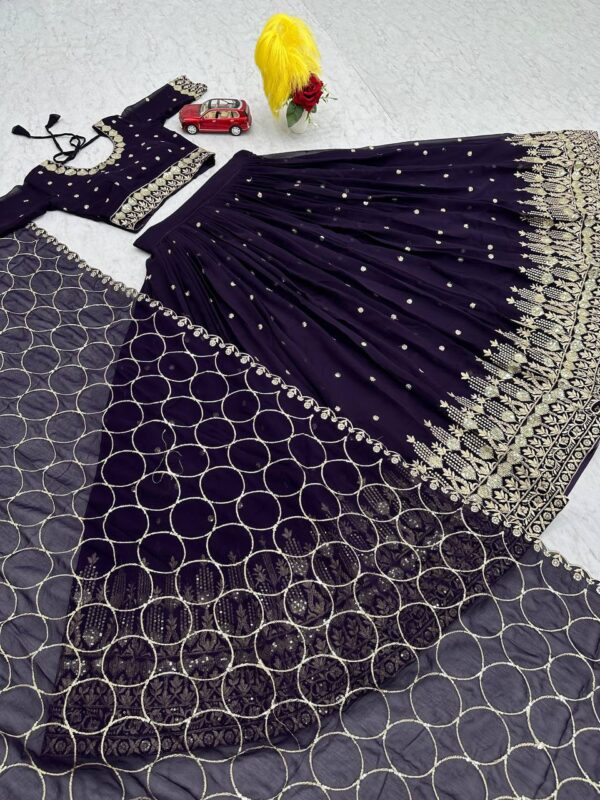 Wedding Special Heavy Embroidery Lehenga - Image 3