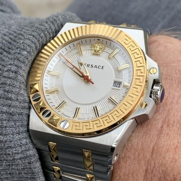 Versace CHAIN REACTION VEDY00519 Watch - Image 4