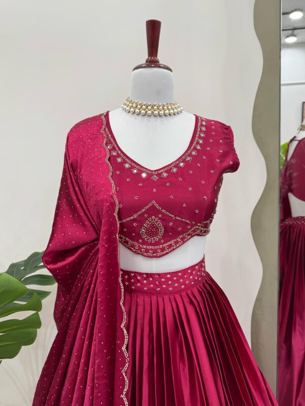 New Launch Heavy Lehenga - Image 6