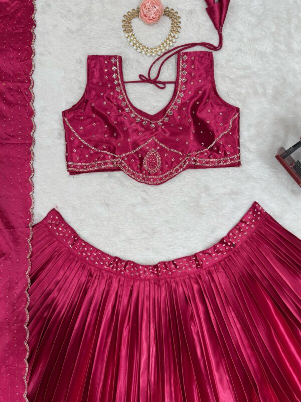New Launch Heavy Lehenga - Image 3