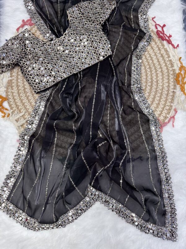 Block Buster Mirror Design Saree - Image 5