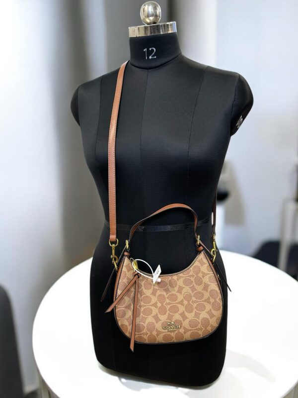 COACH KLEO HOBO BAG - Image 2