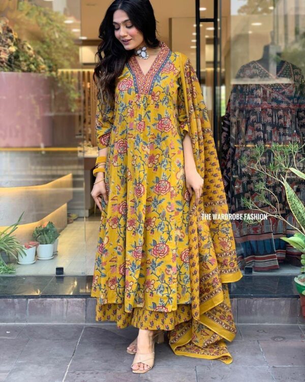 Cotton kurta and Pant with dupatta