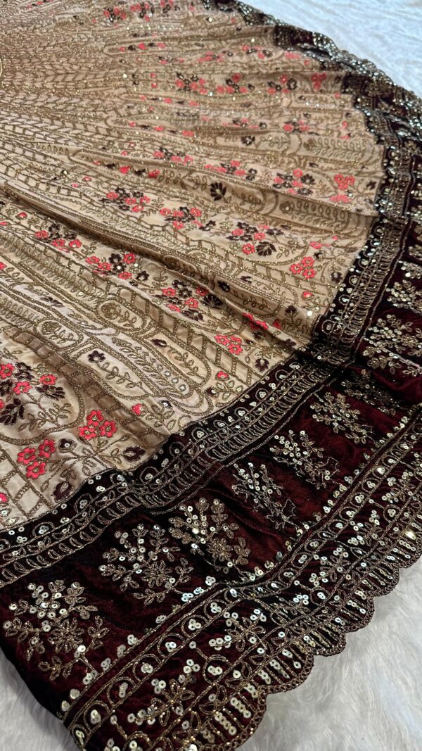 Wedding Season lehenga set - Image 6