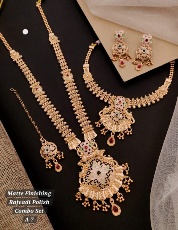 Heavy Necklace Set - Image 2
