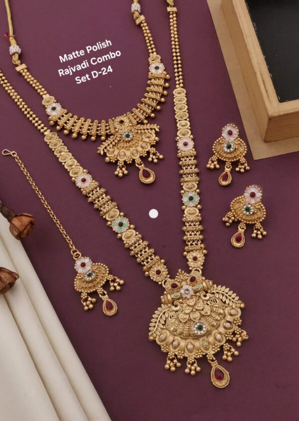 Rajwadi Design Bridal Set - Image 14