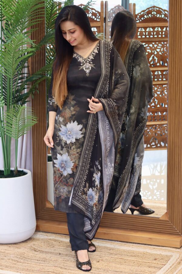 Pure Muslin Silk Printed Kurti, Pant and Dupatta  - Image 2