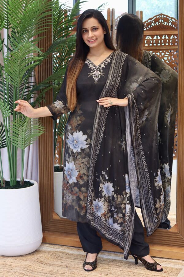Pure Muslin Silk Printed Kurti, Pant and Dupatta 