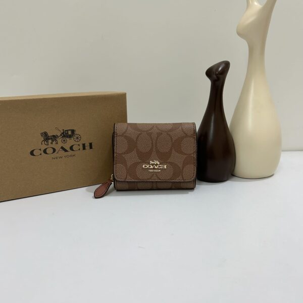 Coach Trifold Wallet 