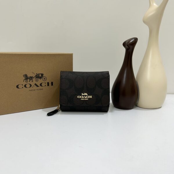 Coach Trifold Wallet  - Image 5