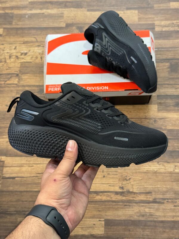 Skechers Max road 6 - Image 3