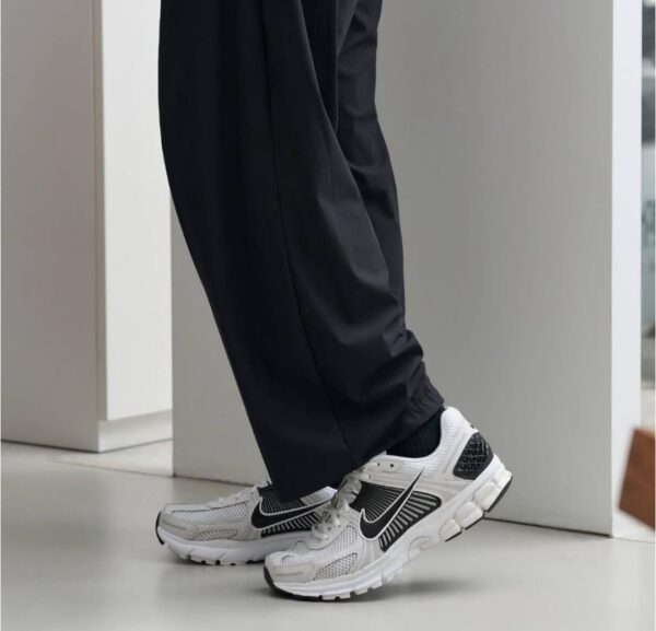 Nike Zoom Vomero 5 "Panda" - Image 3