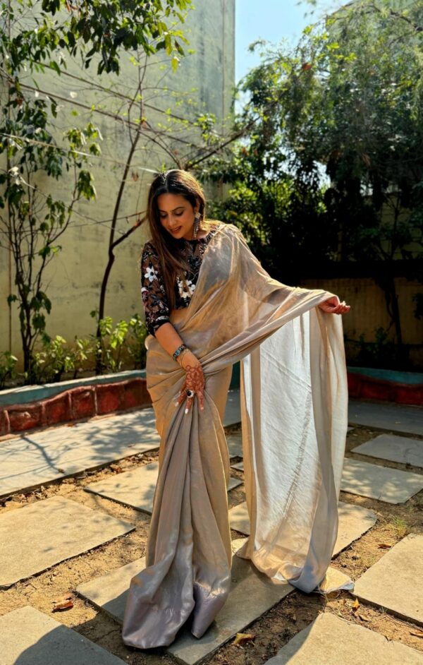 Party Wear Fluid Tissue Silk Saree - Image 3