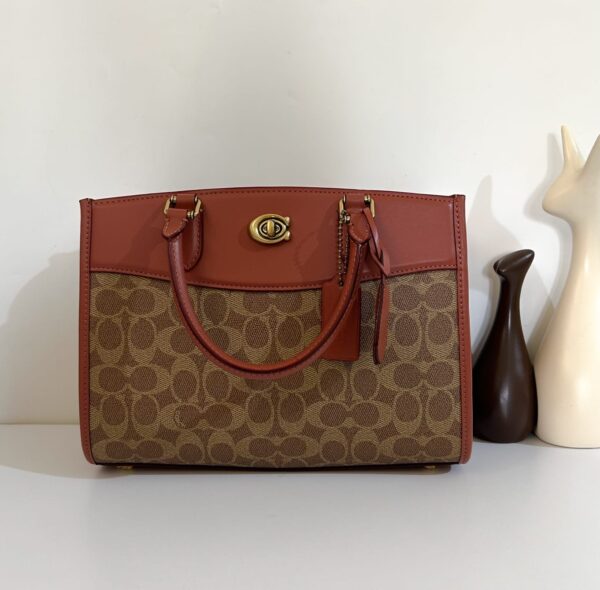 Coach - Authentic Brooke Carryall 28 - Image 6