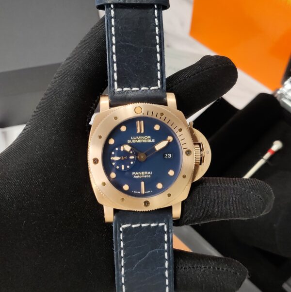 Panerai Submersible Watch - Image 2