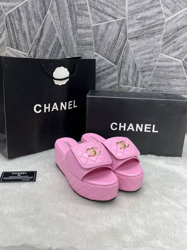 Chanel Twist Pink Platform