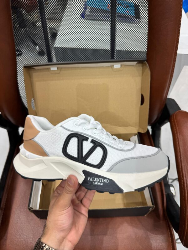 VALENTINO SNEAKERS