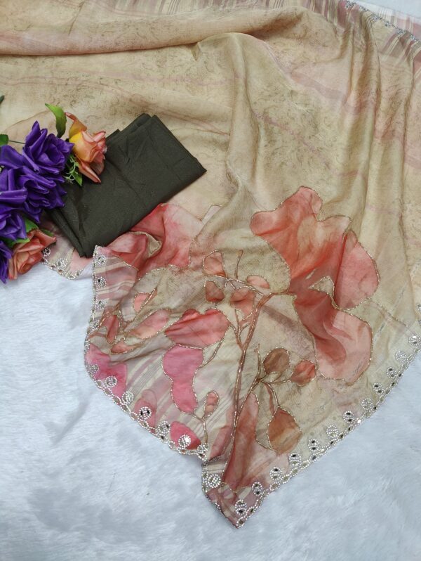 Soft Tabby Organza Printed Saree - Image 2