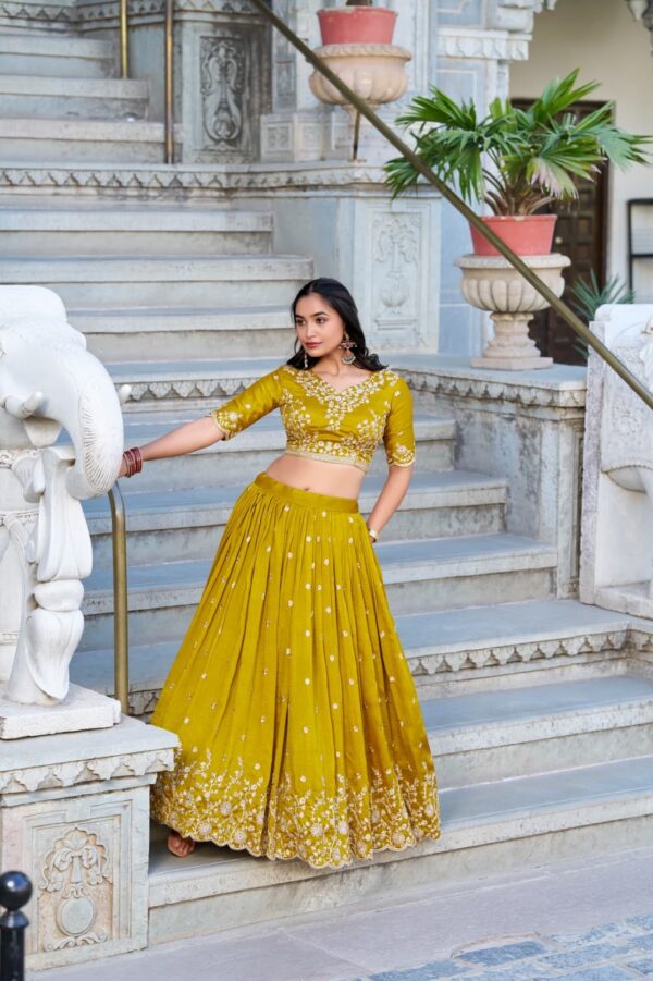 Fully Stitched Wedding Special Lehenga - Image 6