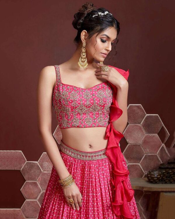 WEDDING SPECIAL LEHENGA  - Image 2