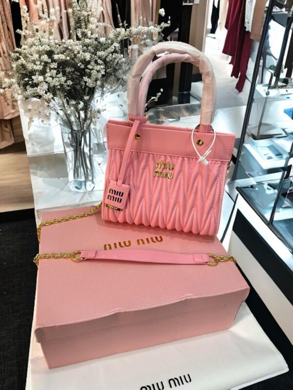 MIU MIU QUILTED HANDBAG - Image 5