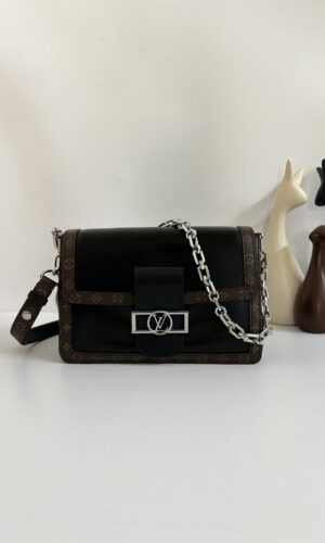 Louis Vuitton - Dauphine Soft Vibe