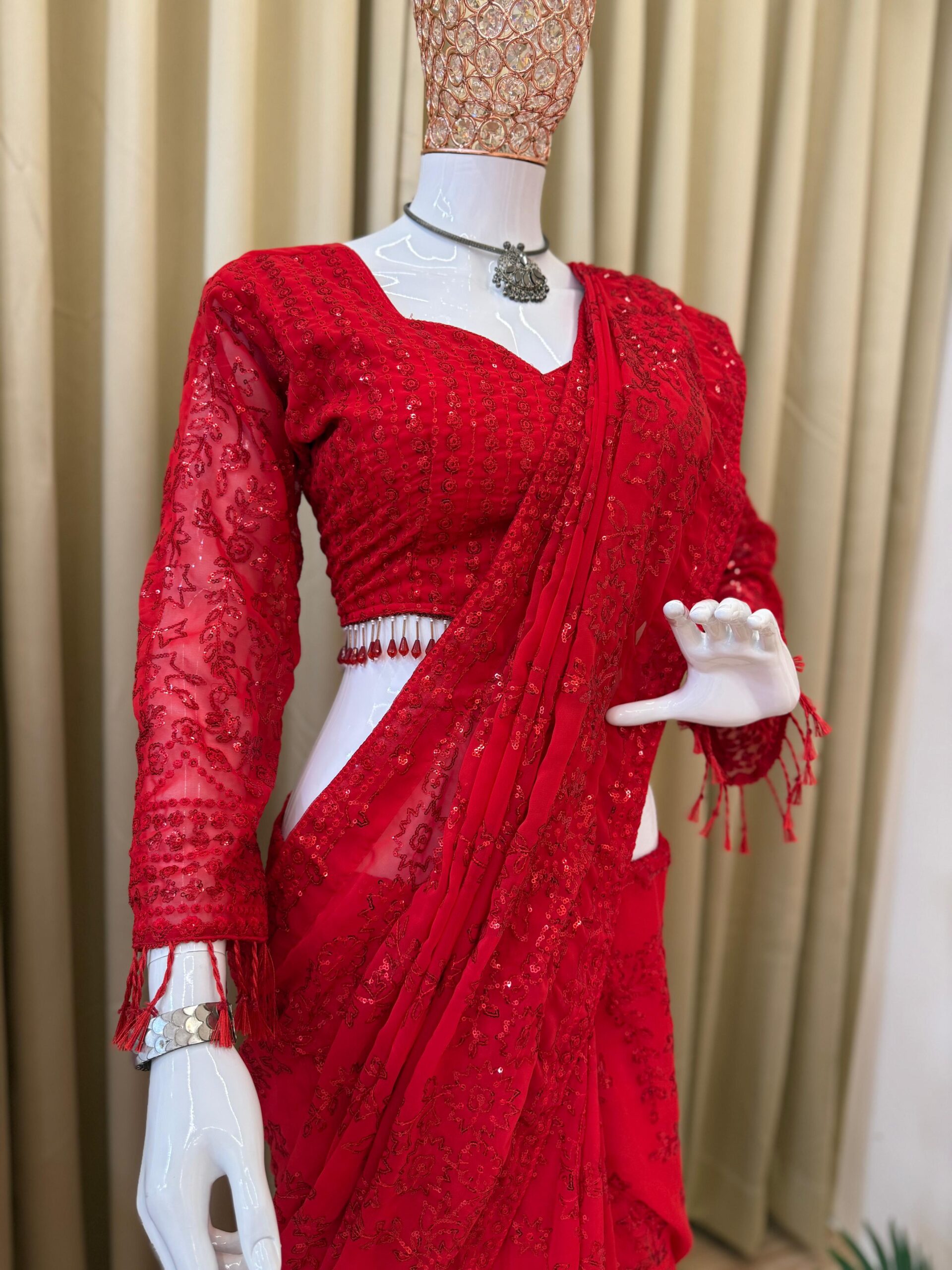 Heavy Embroidery Saree With Stitched Blouse - Image 3