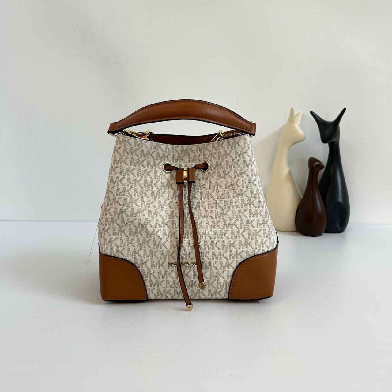 Michael Kors - Mercer Bucket Bag