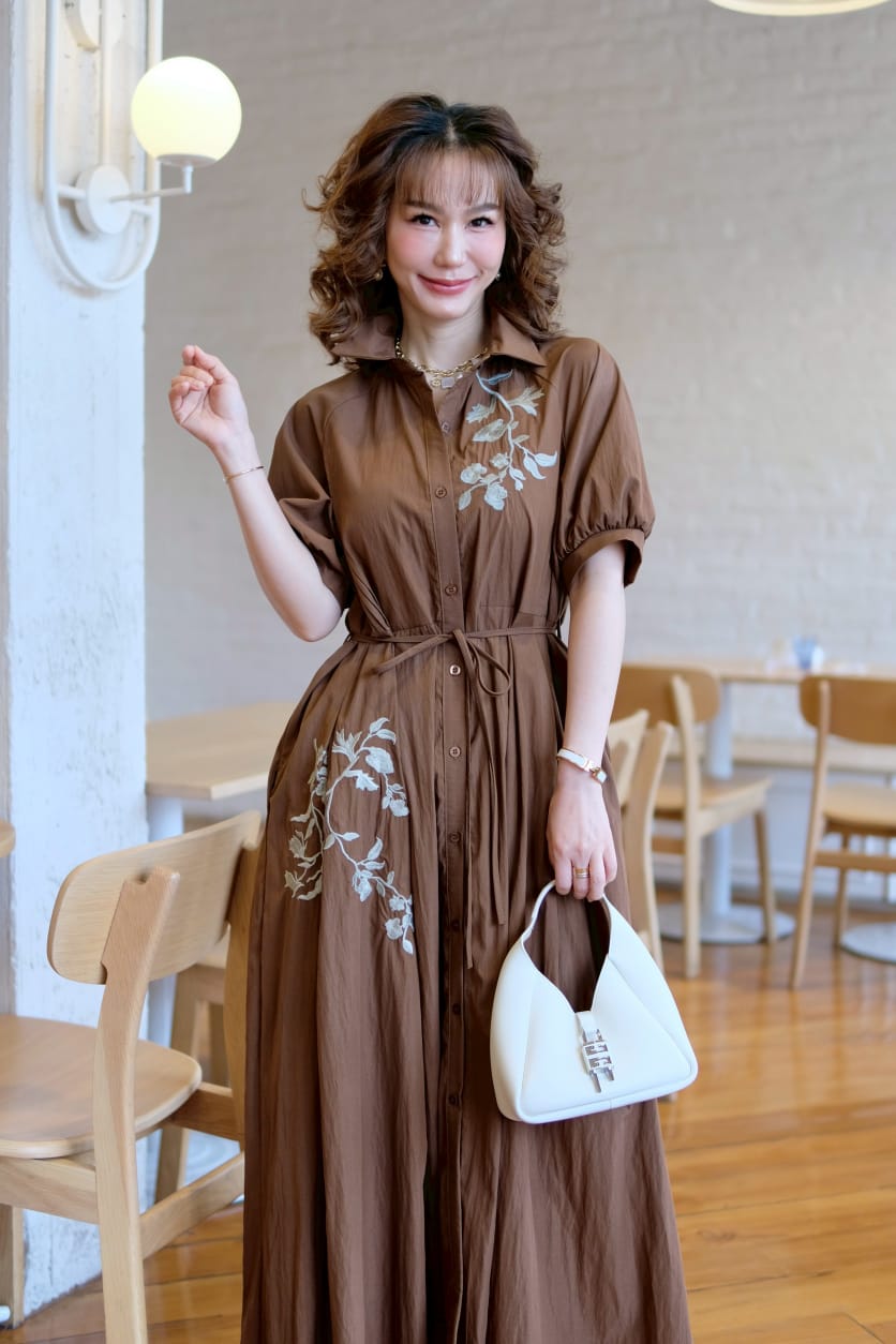 Floral embroidered Sack - Image 4