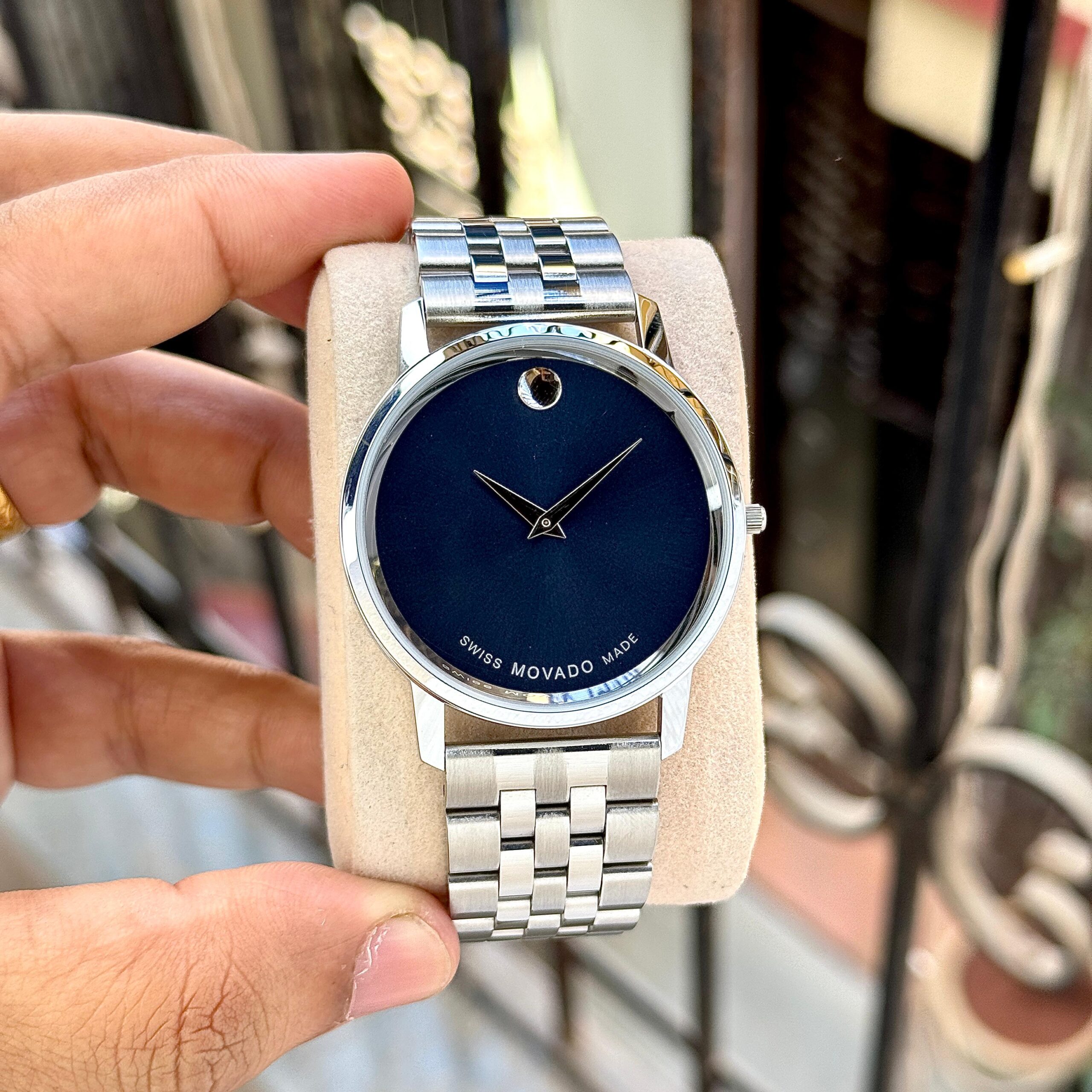 Movado MUSEUM Evolutionary Wrist Watch - Image 6