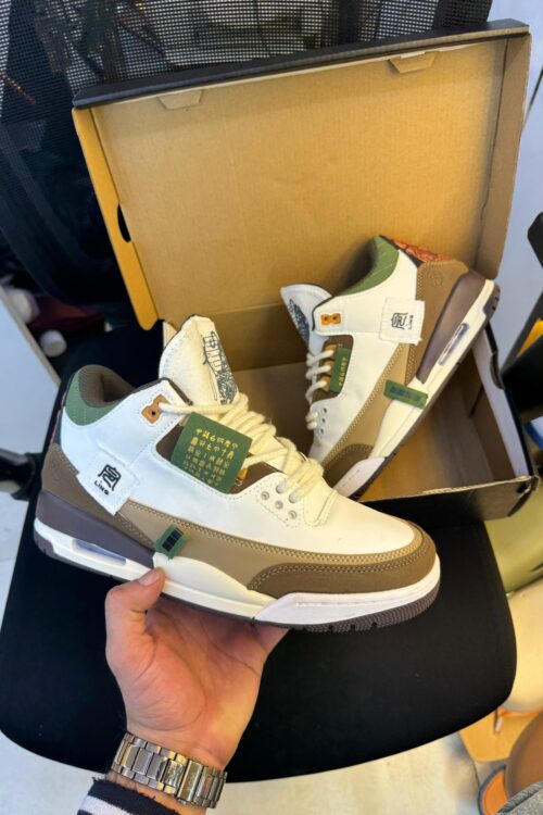 JORDAN RETRO SHOES FOR MEN.